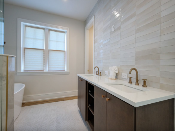 Lido Key Ten Bedroom Steps to  Beach Luxury Rental Walk to St. Armands Circle WOW!
